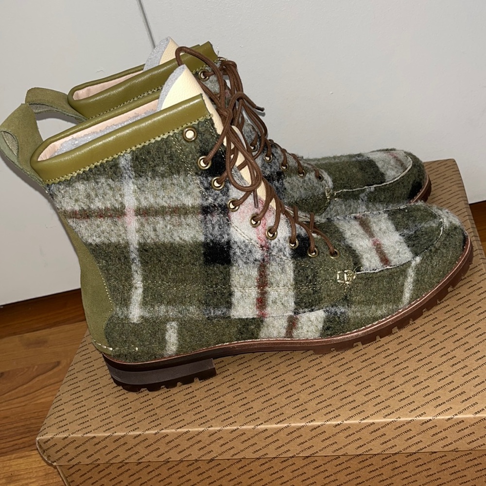 Urban Outfitters Men’s Boots